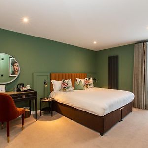 Silken Thomas Accommodation